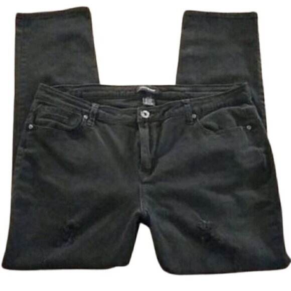 ASHLEY Stewart Black Distressed Skinny Jeans - Picture 1 of 8